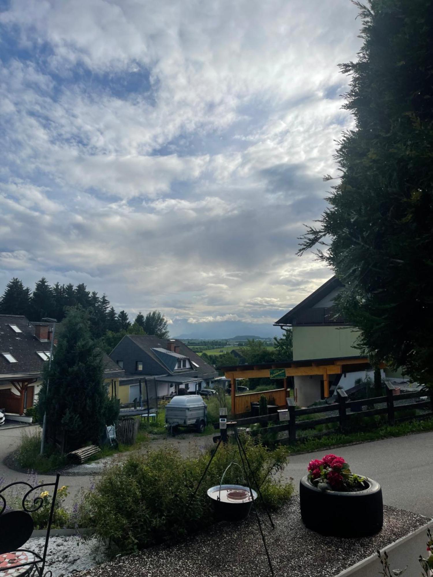 Villa Am Red Bull Ring In Spielberg Spielberg Bei Knittelfeld Bagian luar foto